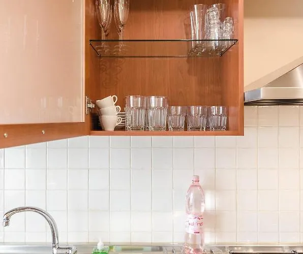 Flat 13: Elegante E Luminoso Con Terrazzo Privato דירה *