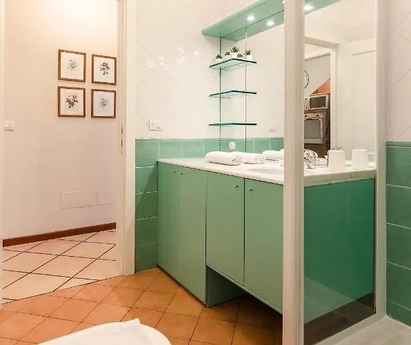 Flat 13: Elegante E Luminoso Con Terrazzo Privato Bologna