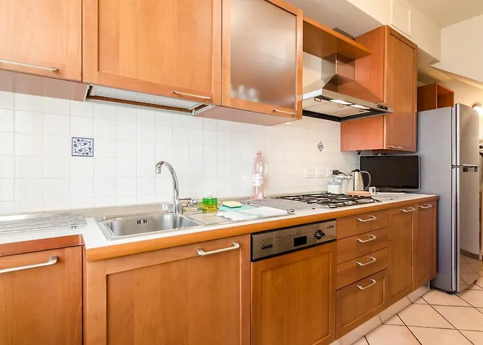 Flat 13: Elegante E Luminoso Con Terrazzo Privato *