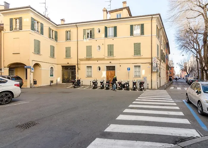 Flat 13: Elegante E Luminoso Con Terrazzo Privato * Bologna