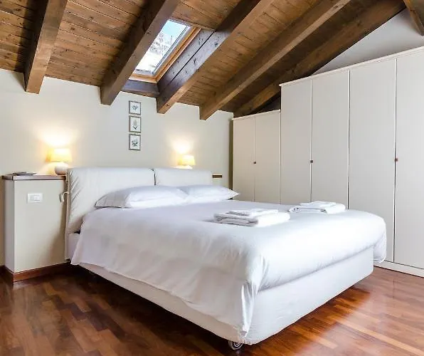 Flat 13: Elegante E Luminoso Con Terrazzo Privato *