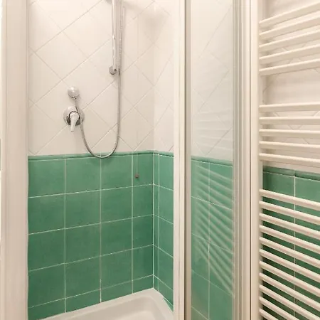 Flat 13: Elegante E Luminoso Con Terrazzo Privato Apartman Bologna