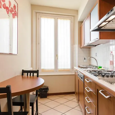 Flat 13: Elegante E Luminoso Con Terrazzo Privato * Bologna