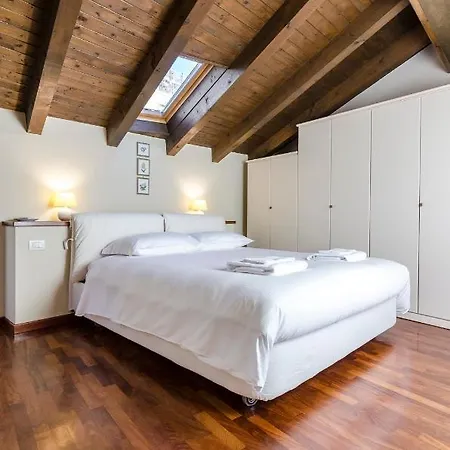 Flat 13: Elegante E Luminoso Con Terrazzo Privato *